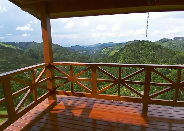 Terra De Vereda Nas Montanhas De Goncalves Mg